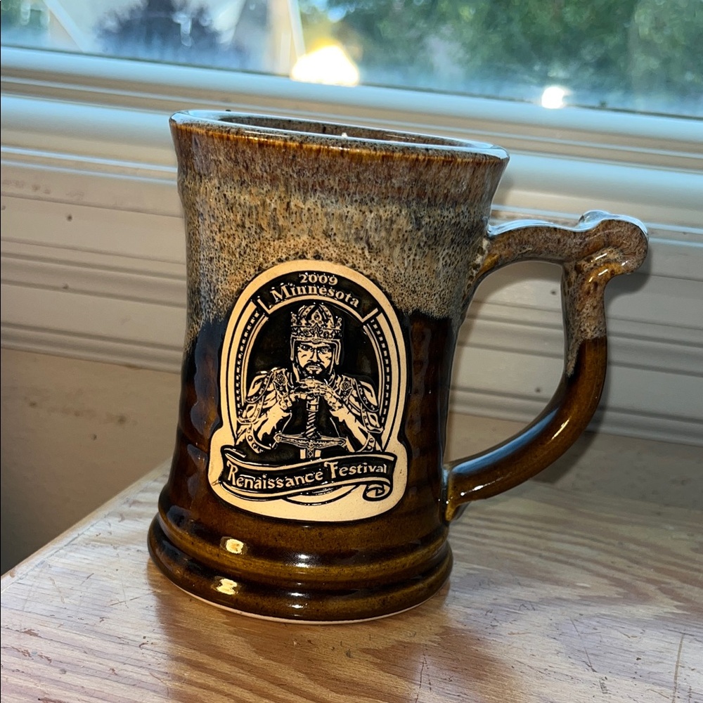 MN Renaissance‎ Festival 2009 Brown Drip Glaze Mug
